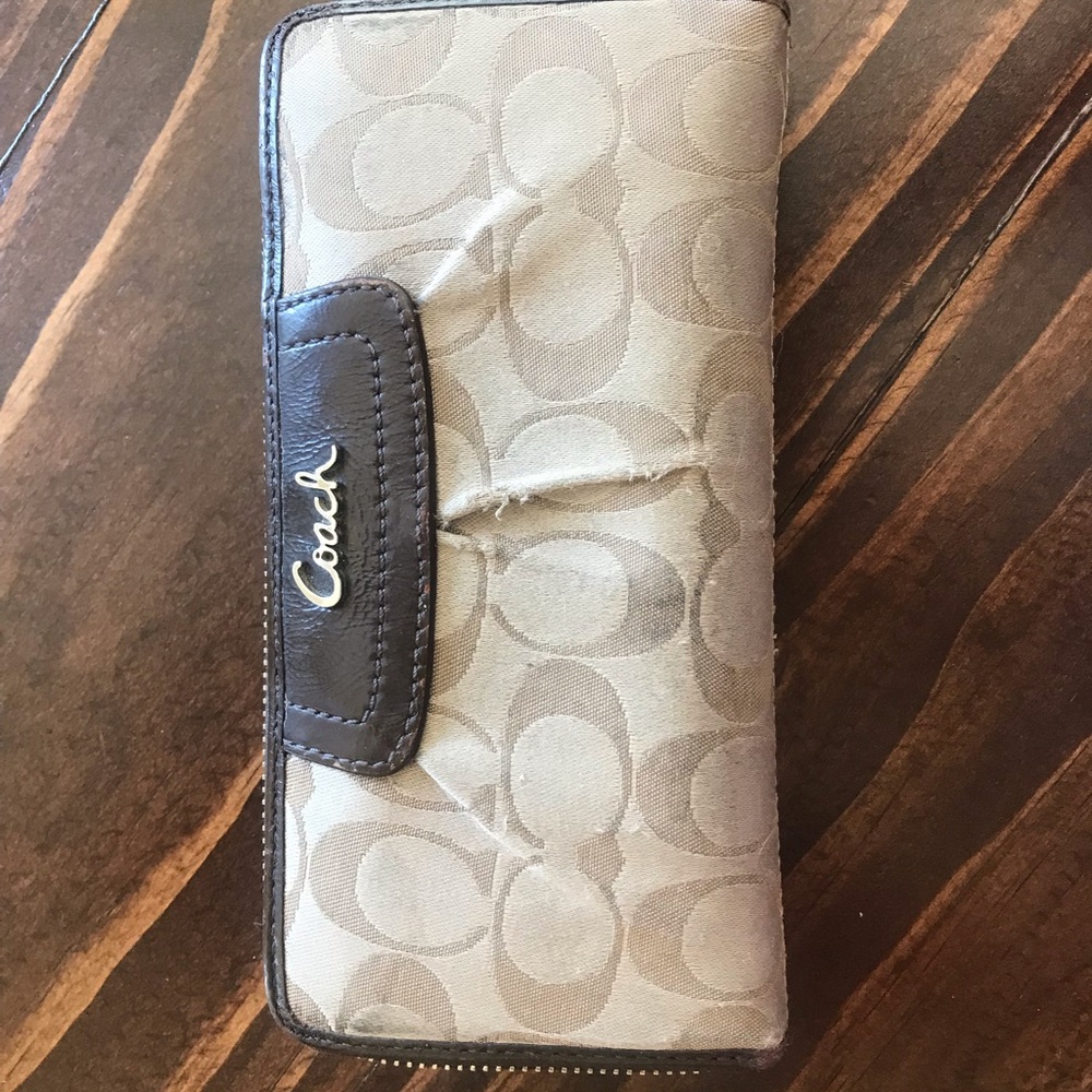 Coach wallet